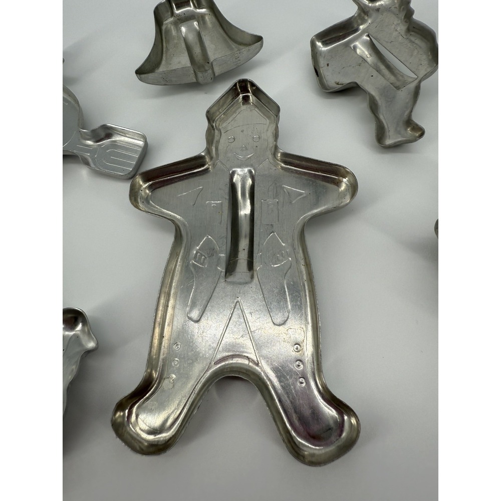 Vintage Mirro Witch Turkey Santa Cookie Cutter Lot Holiday Assortment 8 pieces - Picture 3 of 17